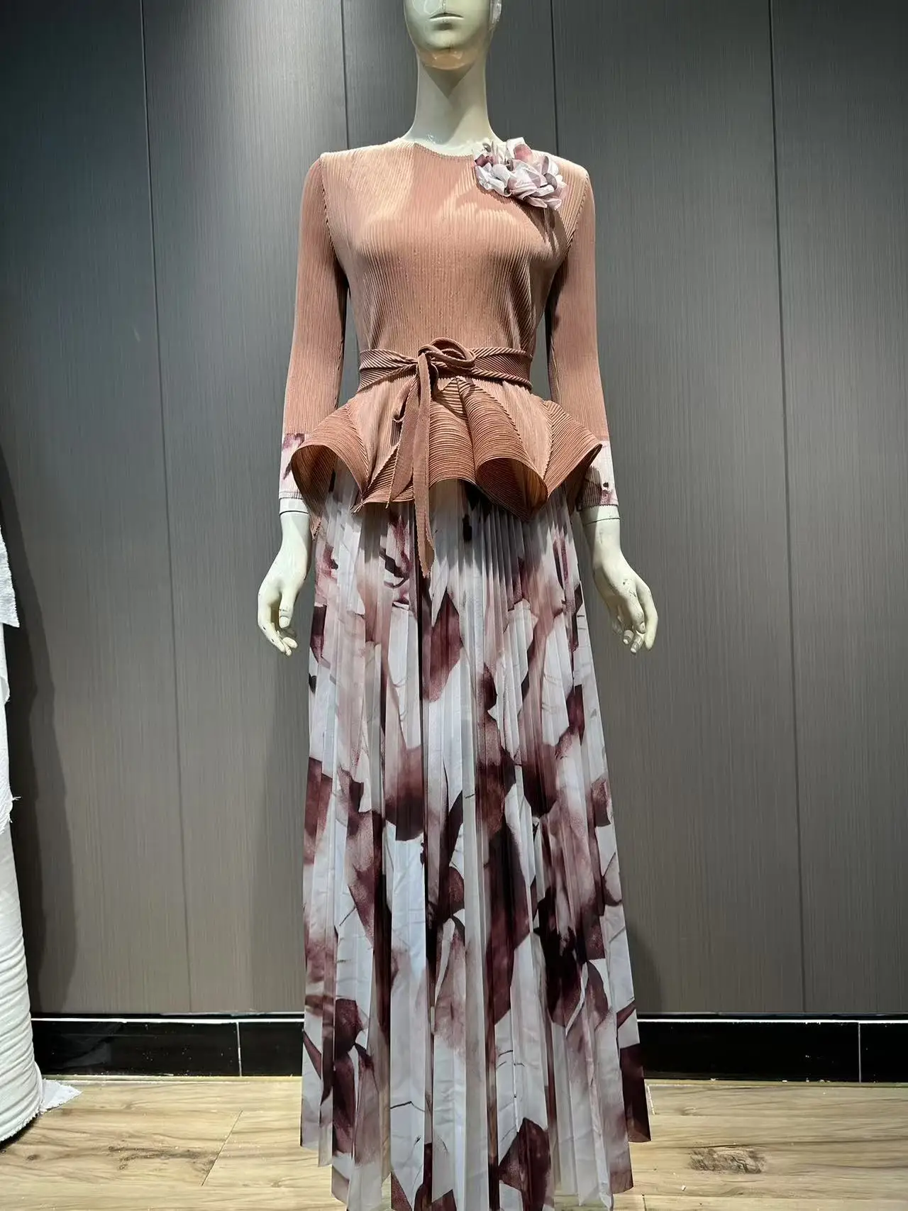 YEZOER-Conjunto plisado de 2 piezas para mujer, camiseta con dobladillo Irregular y mangas cortas de murciélago y falda de Color degradado, gran oferta