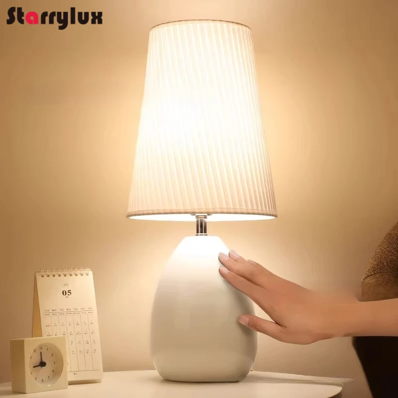 Nordic Modern Table Lamp American Style Touch Sensor Bedside Light Eye Protection Hotel Decor Lamps