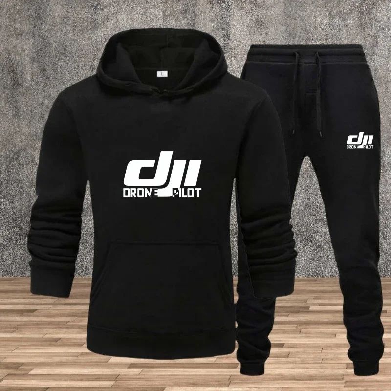 

2026 Fashion Autumn/Winter Outdoor Jogging Sports Men's Set, Men's Two-piece Long-sleeved Hooded Sweatshirt + Casual Pants