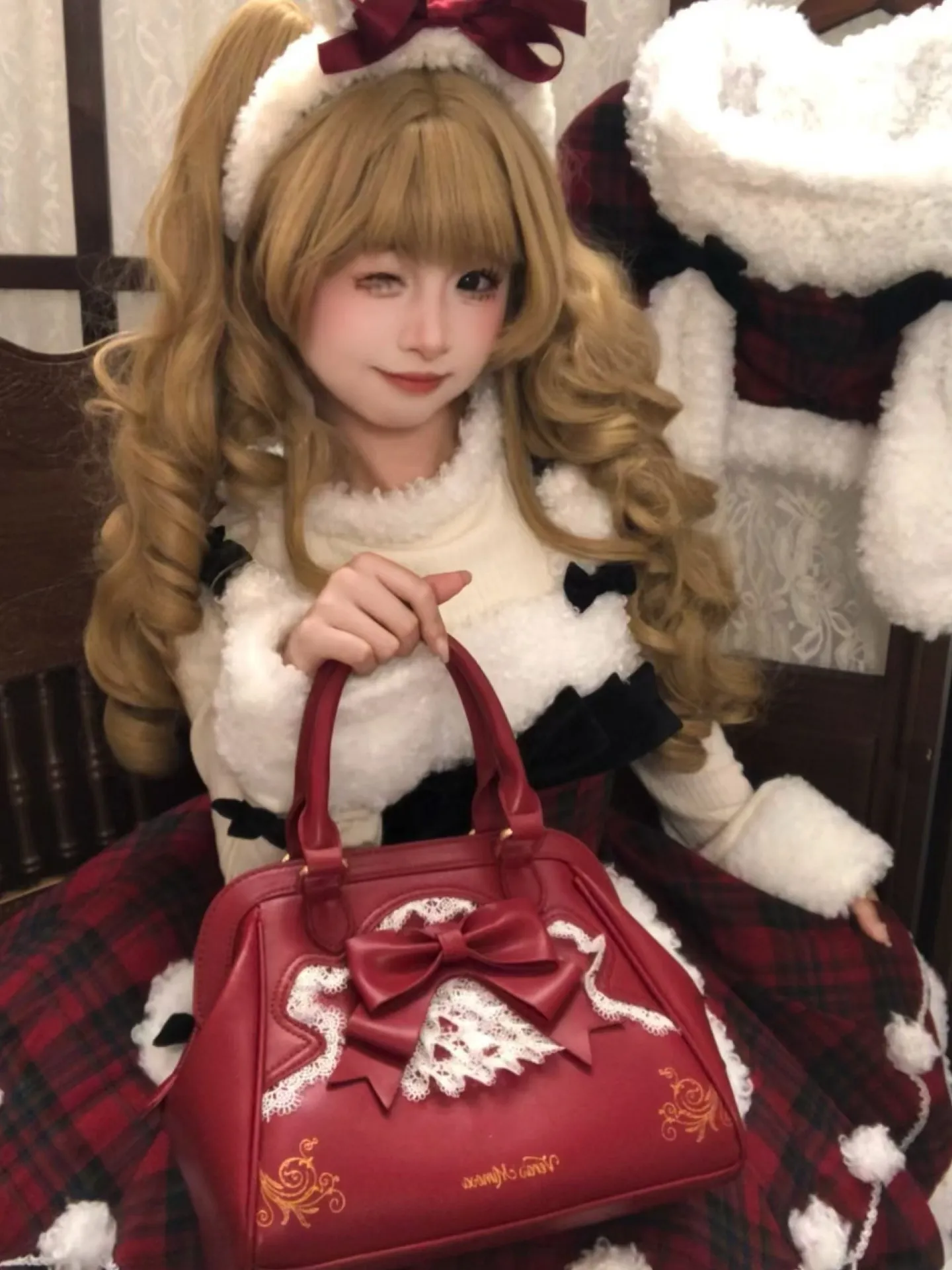 Women's Top-Handle Bags Kawaii Girls Handbags Lolita Style Shell Handbag with Lace Bow PU Leather Crossbody Bags for Lady view 4
