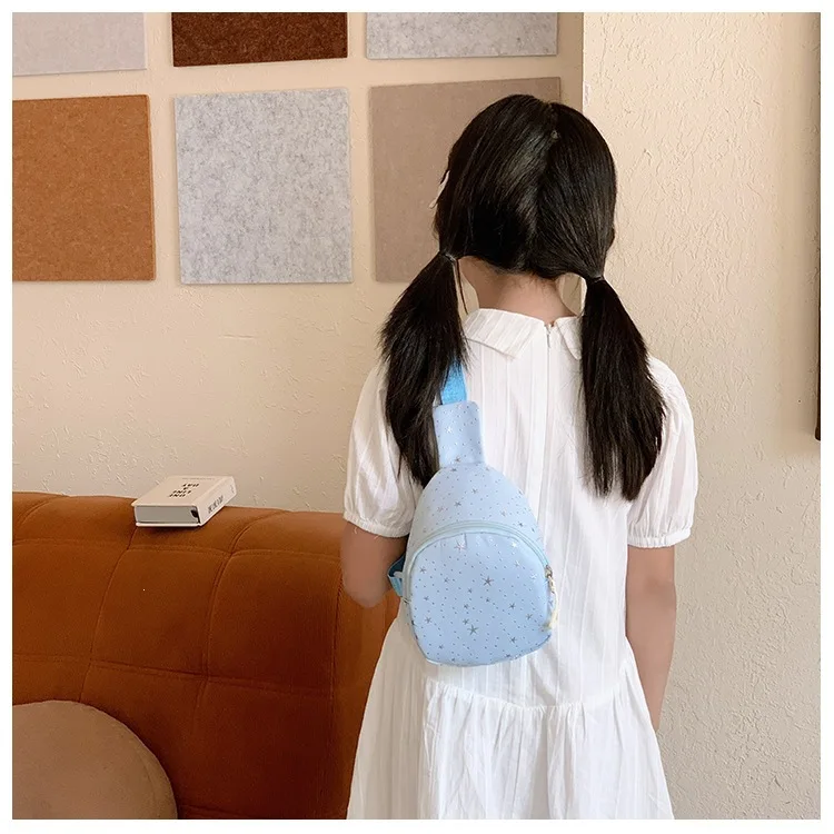 2026 Niedliche Kinder-Umhängetasche mit Sternenmuster für Mädchen und Jungen, verstellbare Riemen, Reißverschluss, Kindertasche – Detail 14