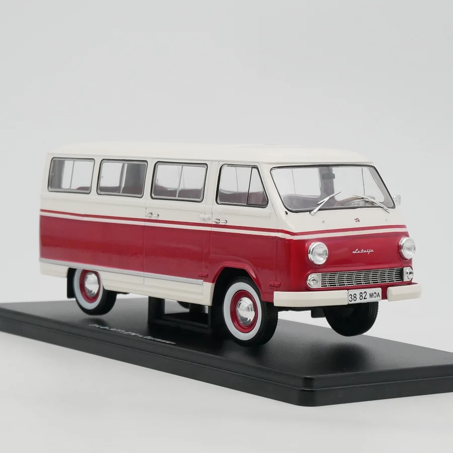 

Ixo 1:24 Scale Diecast Alloy RAF РАФ- 977 DM Soviet Van Toys Cars Model Classics Adult Collection Souvenir Gifts Static Display