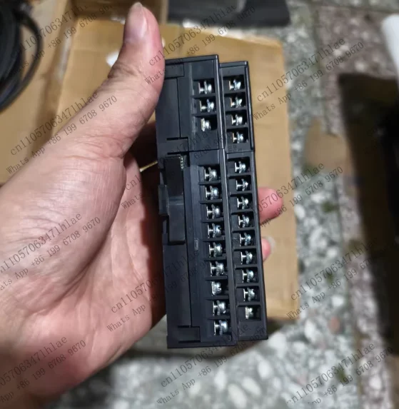 AJ65SBTB1-16D Actual product photos show beautiful appearance, functional package