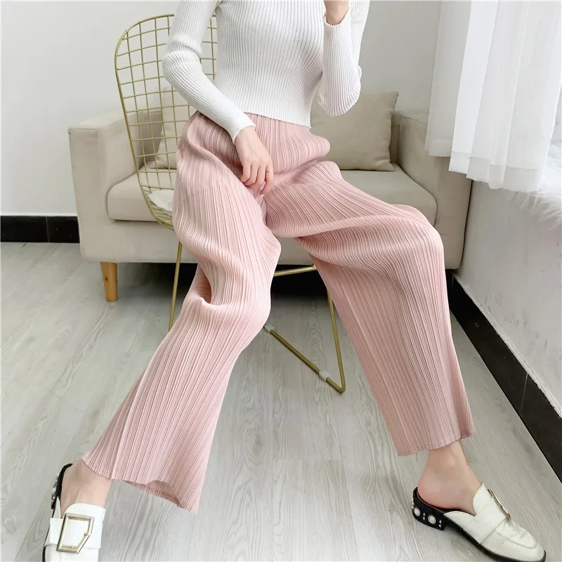 Pleated Tapered Pants 2026 Miyake New Simple Casual Fashion Elastic Waist Women's Straight Lightweight Nine-Point Pants