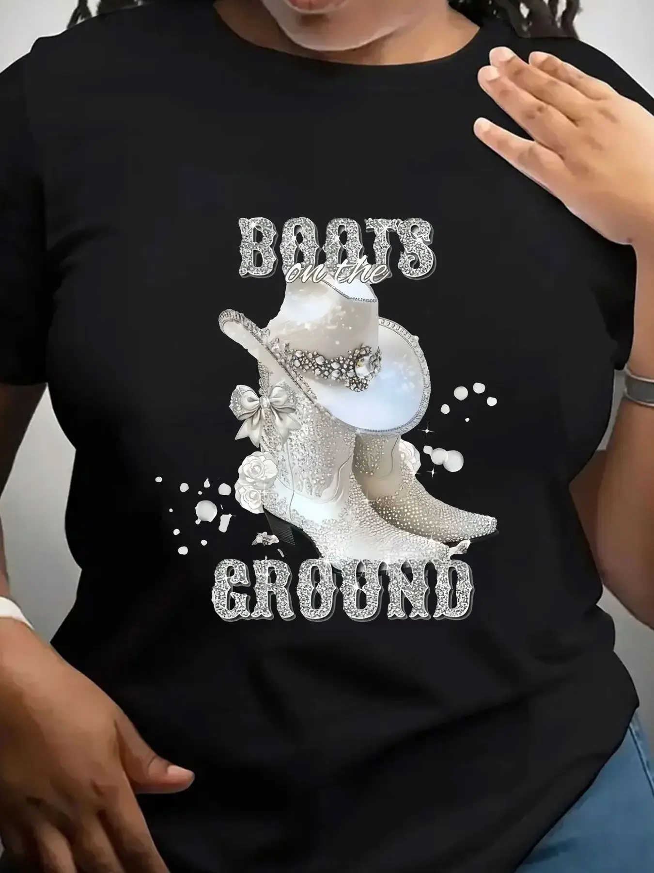Women's Trendy Crew Neck T-Shirt Boots in the Groom Suitable for Casual Sportswear