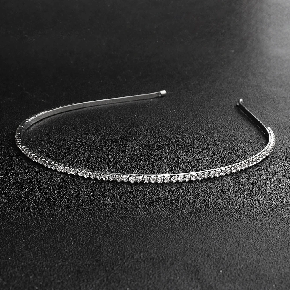 Einfache Kristall Damen Haarbänder Mode Legierung Mori Prinzessin Stirnband Kopfschmuck Party Urlaub Schmuck Haarschmuck Tiara – Detail 9