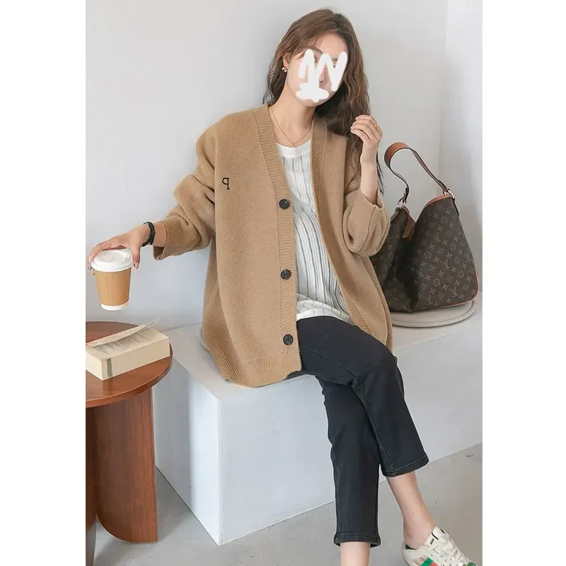 Winter Vintage Maternity Sweater Long Sleeve Button Fly Plus Size Pregnant Woman Knitted Coats Loose Casual Pregnancy Cardigans