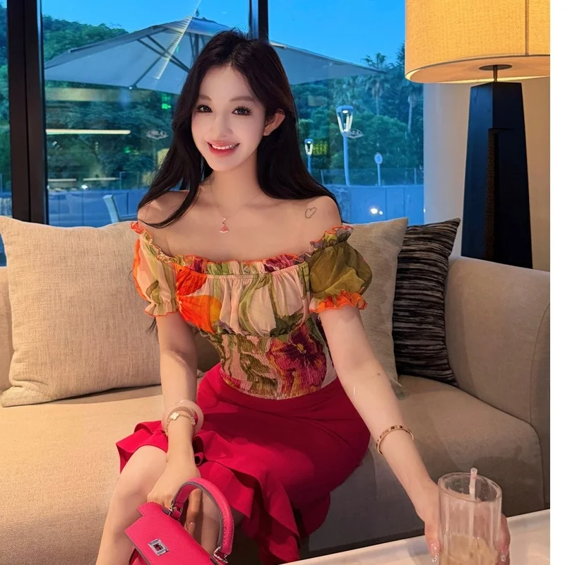 

Pure Desire Floral Print One-Shoulder Short-Sleeve Shirt Women's Summer Fashion Sexy Top Ladylike Style Trendy Casual Wear