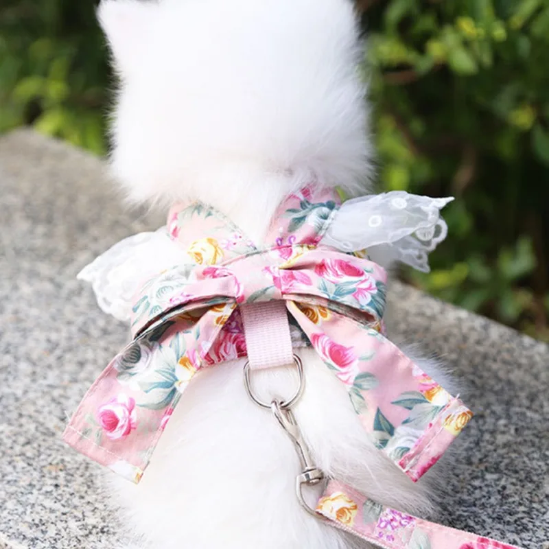 Dog Harness Beautiful Lace Cat Leash Bow Knot Chest Strap Dog Collar Pet Supplies Accessories Puppy Leash Red Bow Harness Rope