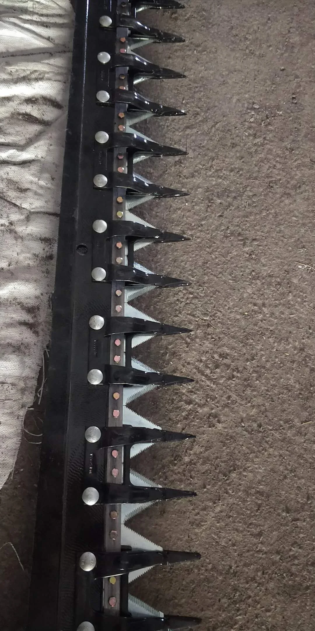 2025芝刈り機部品カッティングヘッダー