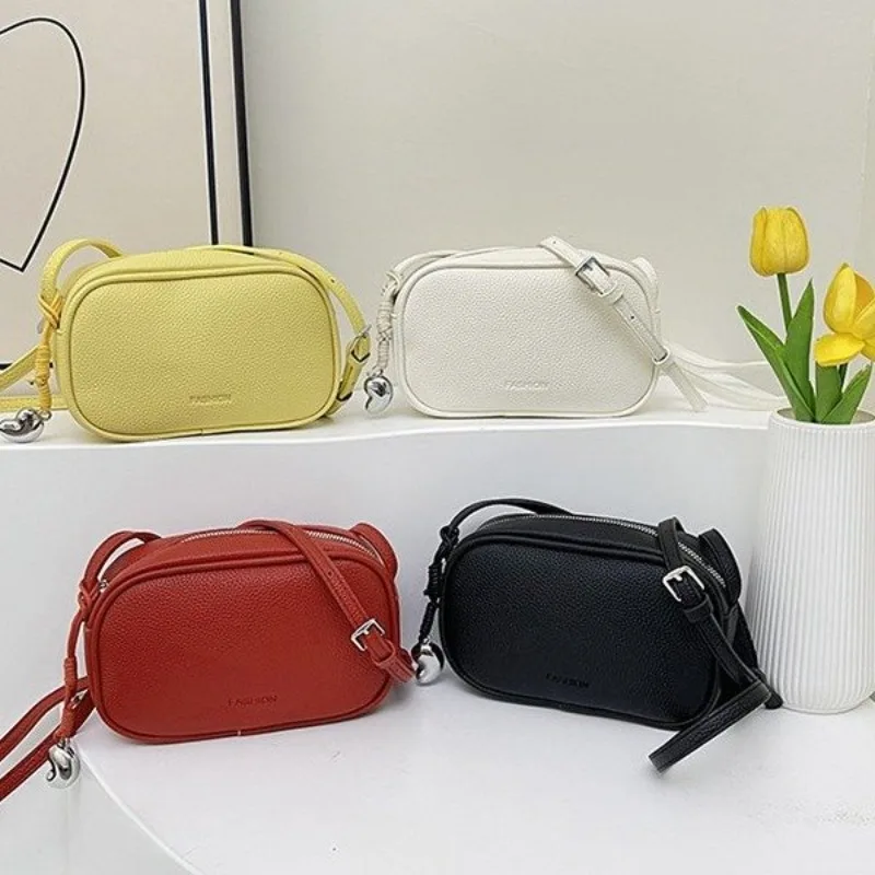 

Original Textured Letter Logo Commuter Diaper Bag Women's Elegant Crossbody Bag Fashionable Shoulder Messenger