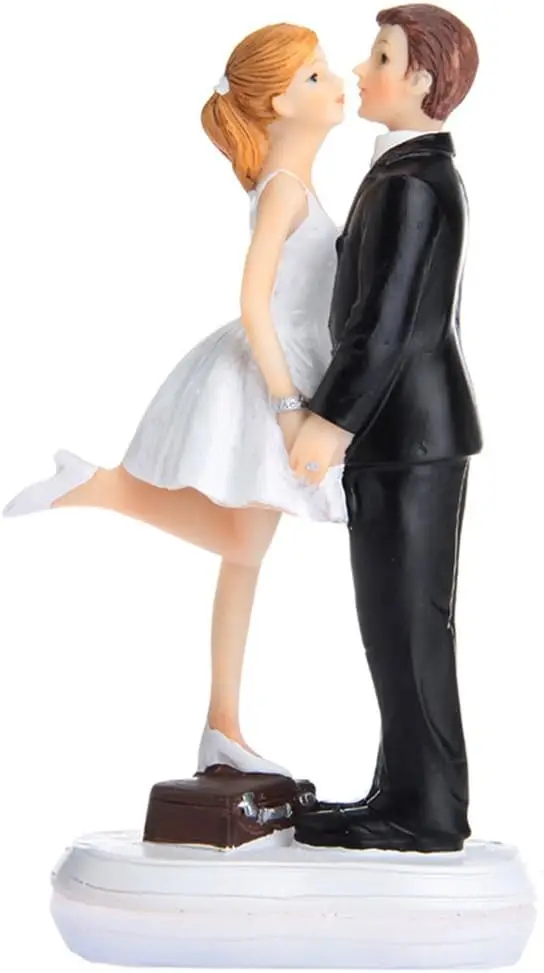 

Sweet Couple Figurine Wedding Cake Topper