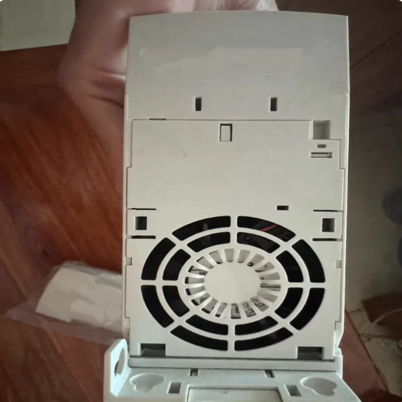 Brand New Original Variable Frequency Drive  ACS355-03E-03A3-4  ACS355-03E-05A6-4  ACS355-03E-12A5-4  ACS355-03E-01A2-4