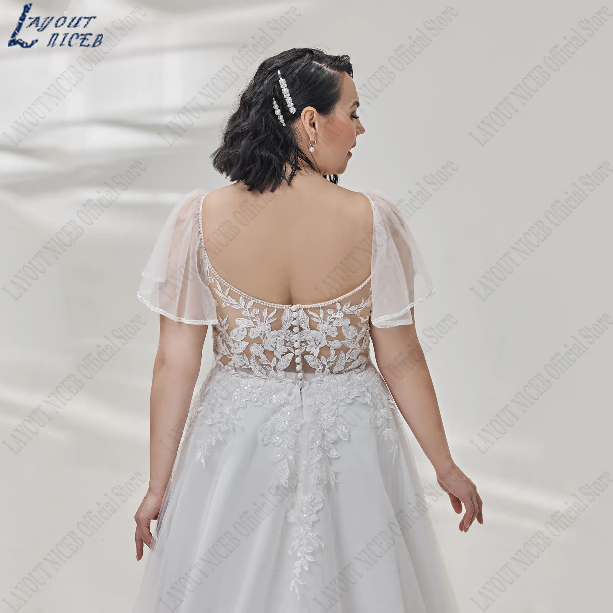 LAYOUT NICEB V-Neck Oversize Vestido De Casamento Batwing Mangas Apliques A-Line Tulle Vestidos De Noiva Backless Ilusão Personalizado V-Neck Oversize Vestido de Noiva Batwing Mangas A Linha Appliques Tulle Vestidos de