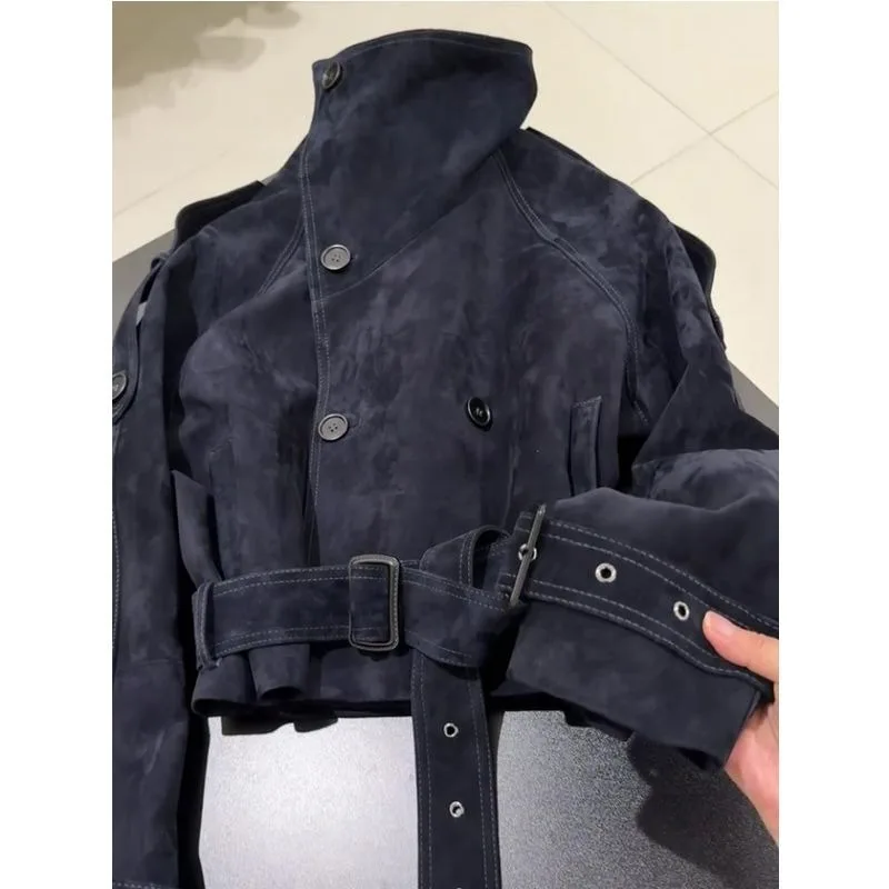 A New Stand-up Collar Suede Flight Jacket for Women Winter It Is Stylish Simple and Warm Short Long-sleeved Top for Petite Women