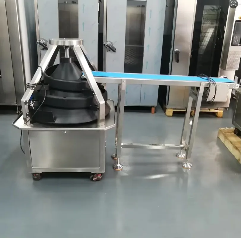 آلة تقسيم العجين الأوتوماتيكية التجارية لخط إنتاج مصنع الأغذية جرام مستمر لتقسيم الوزن مسحوق الخبز