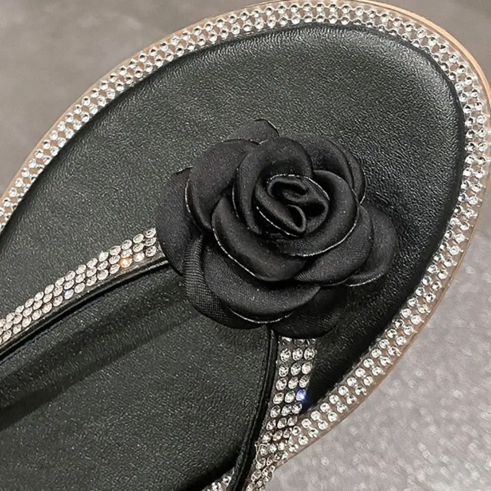 شباشب بسيطة مضادة للانزلاق على شكل زهرة كريستالية نعل ناعم من مادة PVC شباشب للشاطئ صنادل صيفية غير رسمية حلوة للمنزل #3