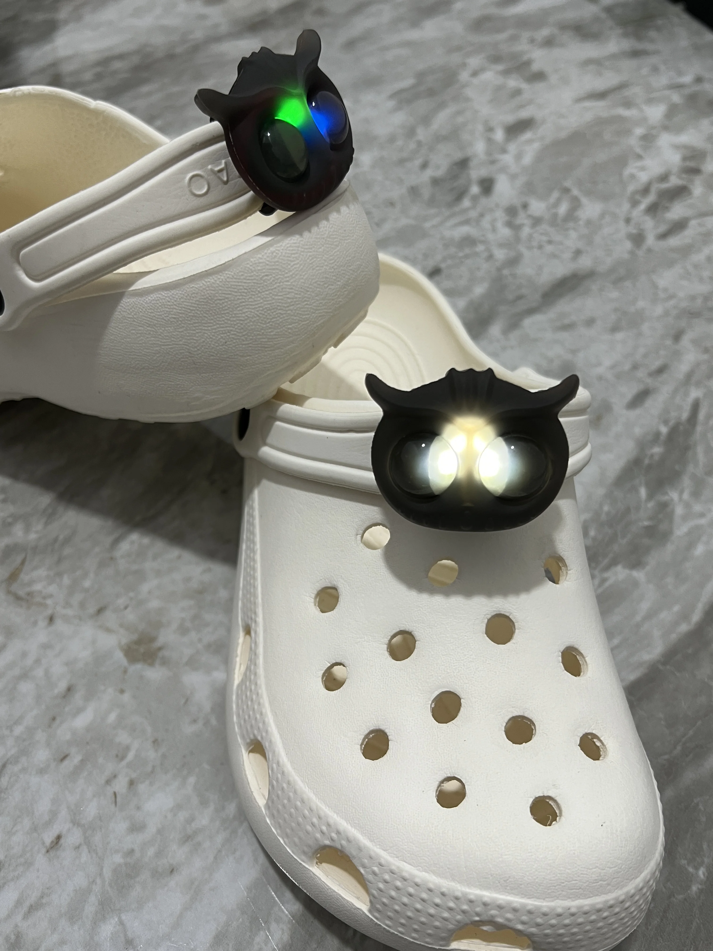 1PCS Owl Creative Shoe Light, Shoe Charms, Creative Luminescence Shoe Decoration Shoe Buckle Accessories
