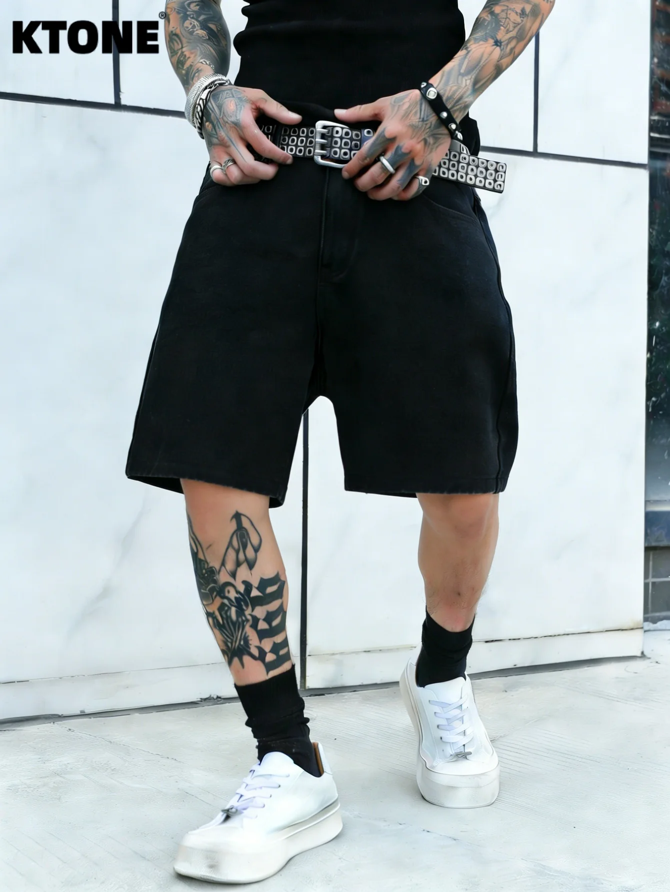 

Men daily casual black non stretch denim jorts loose fit solid color simple fashion breathable denim short pants