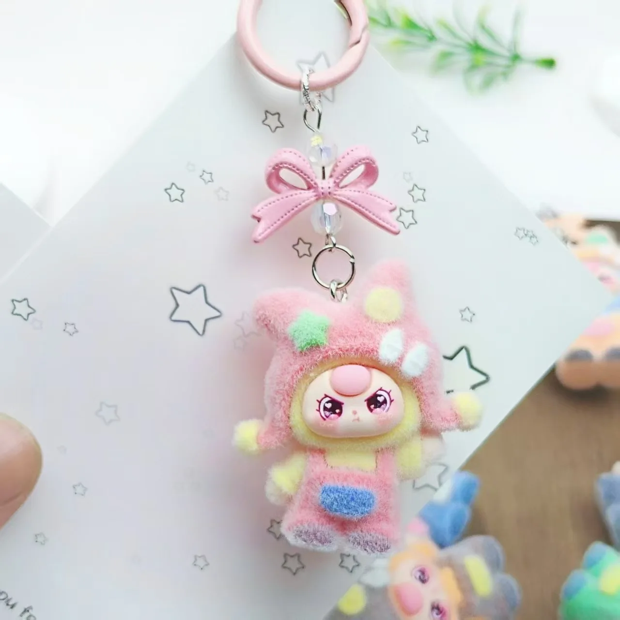 1PCSNew سلسلة المفاتيح الصغيرة الكرتون الإبداعية ثلاثية الأبعاد دمية الطلاب المدرسية قلادة سيارة مفتاح سلسلة النساء الرجال يعرض 2025 #2