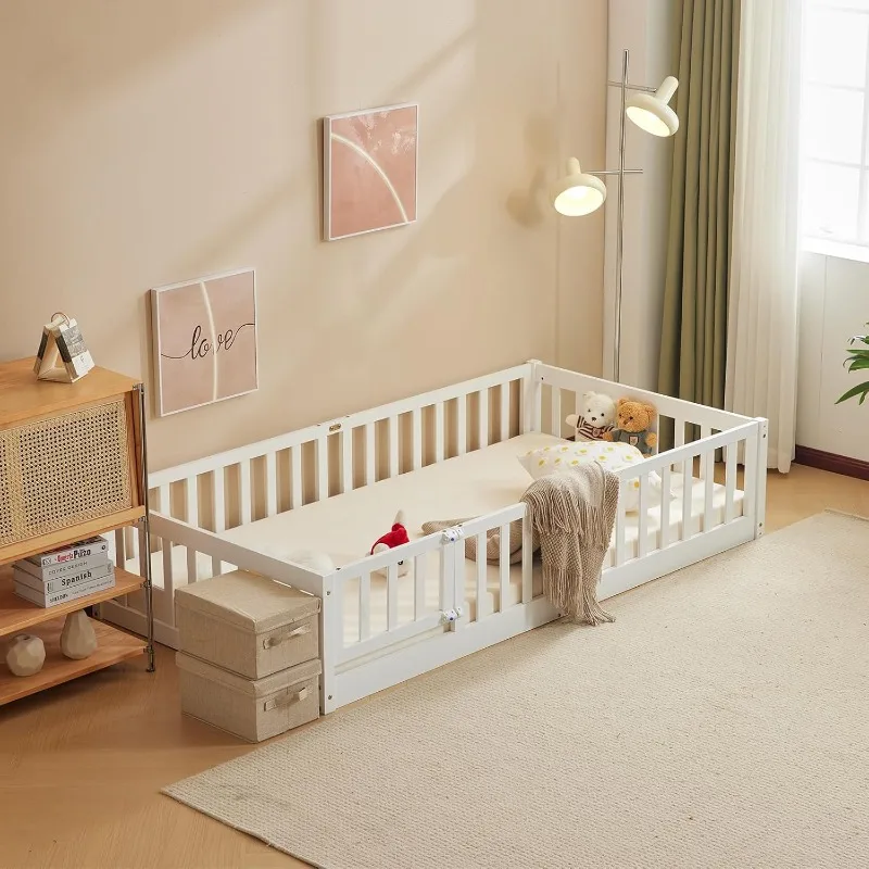 

Toddler Floor Bed with Door and Fence for Kids, Montessori Bed with Safety Guardrails and 12 Slats,Kids Bed Solid Wood