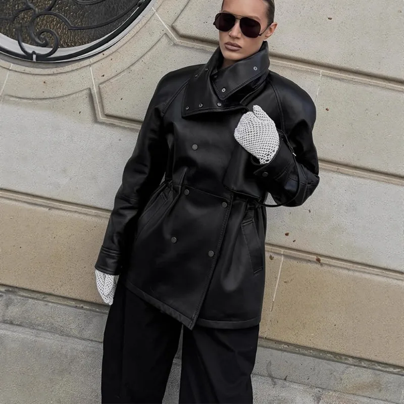 Cappotto da donna in pelle doppio petto Manica intera Colletto alla coreana Giacca in pelle sottile Moda vintage corto con tasca Capispalla femminile