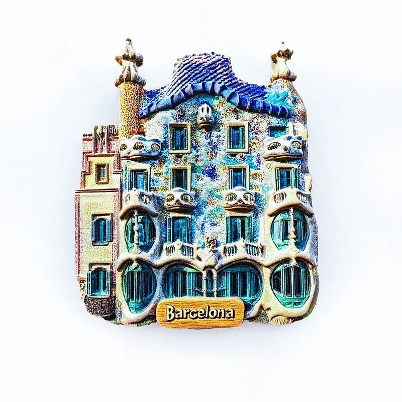 

Barcelona Casa Batlló Fridge Magnet - 3D Gaudi Masterpiece Souvenir Dragon Scale Facade Decor Unique Spanish Gift