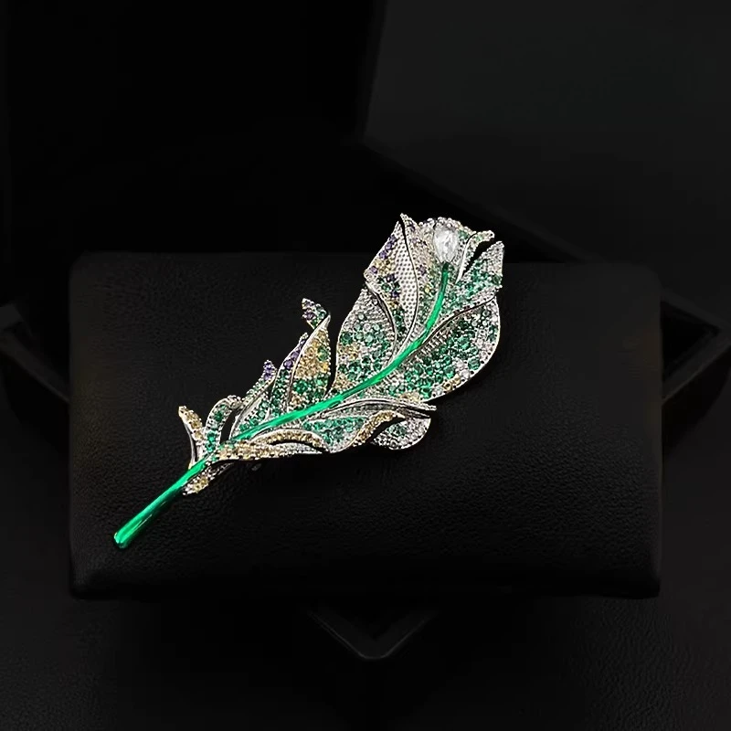 Green Turquoise Leaf Brooch for Women, Vintage Elegant Lapel Pin, High-end Alloy Suit Jacket Accessory, Luxury Jewelry Gift