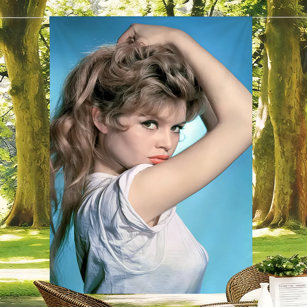 Model B-Brigitte B-Bardot-S Flag Suitable For Outdoor Campin