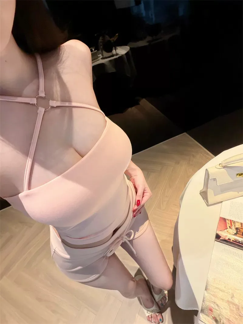 sexy-pure-desire-style-women's-summer-new-cross-neck-slimming-hot-girl-home-clothes-set-can-be-worn-outside-sleepwear