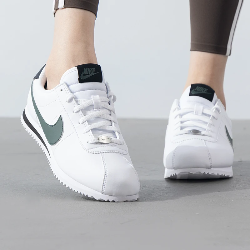 Damskie buty sportowe NIKE CORTEZ BG Modne retro amortyzowane lekkie wygodne buty do biegania DM0950-106