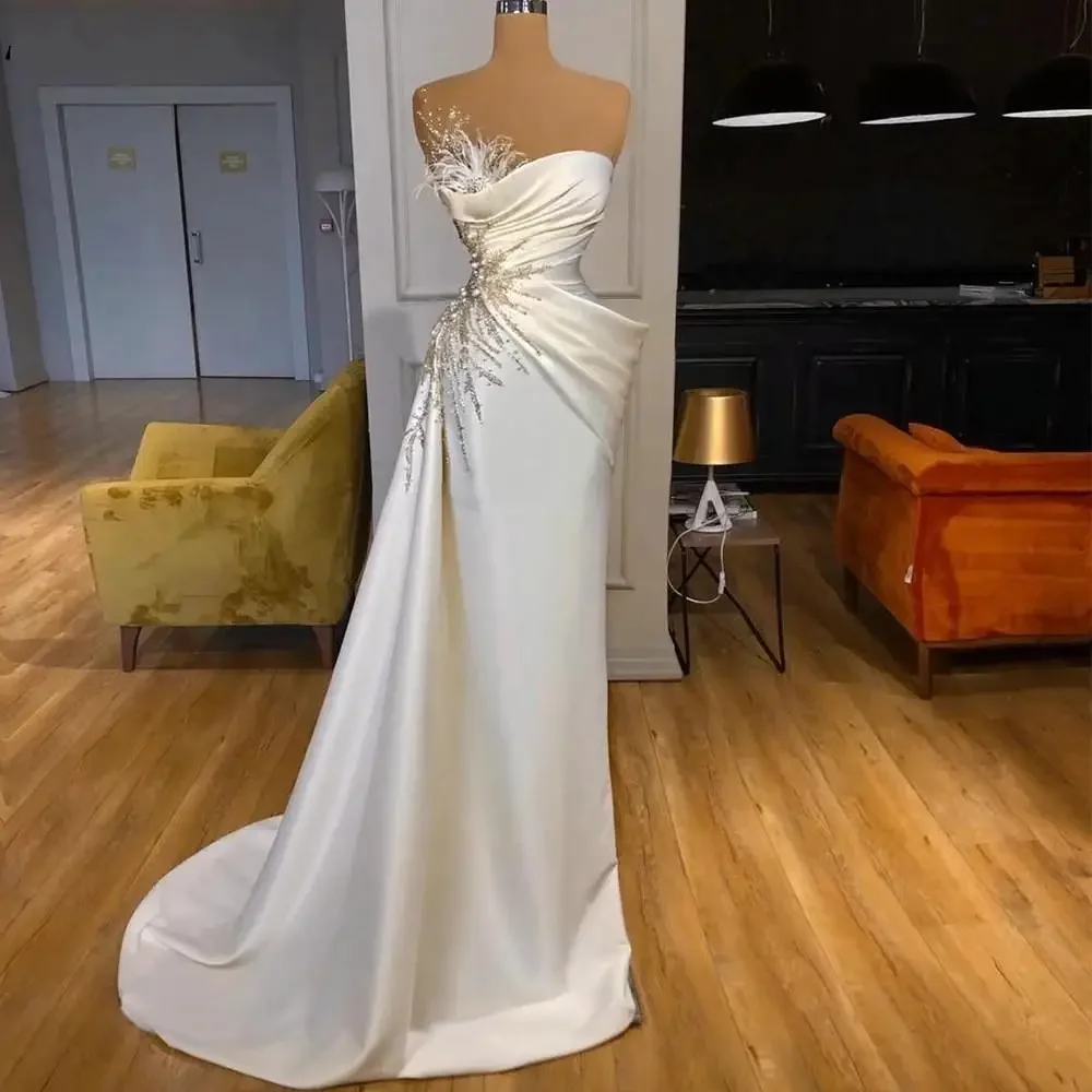 Vestidos De novia De sirena De plumas con cuentas brillantes y encantadores personalizados Vestido De fiesta largo Casamento vestidos De novia fruncidos De satén