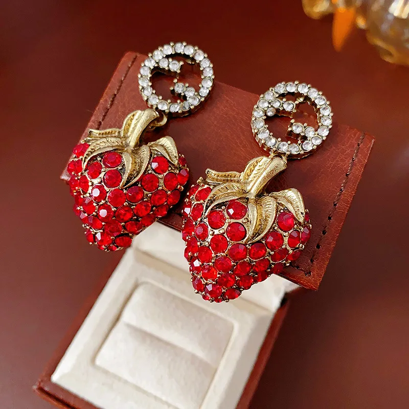 Red Strawberry Earrings for Women Retro Temperament 2025 Korean Fashion Drop Earring Light Luxury Girl Jewelry Gifts