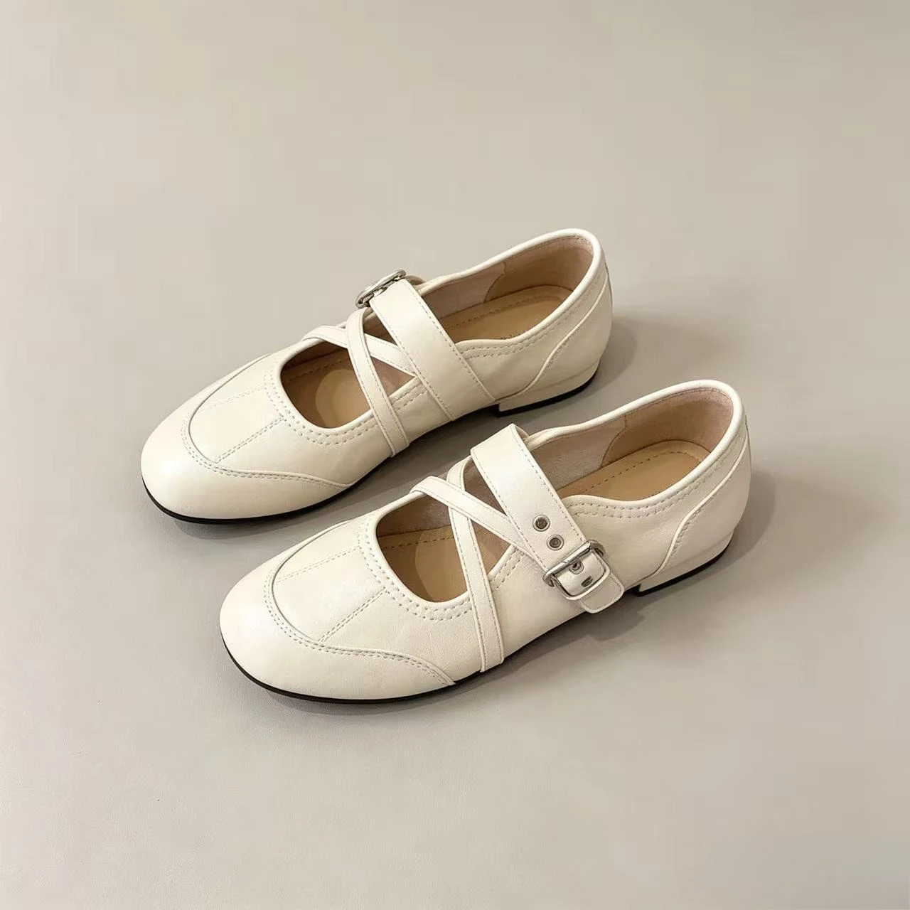 Ladies Mary Jane Flats White Cross Buckle Flats Ladies Round Head Soft Leather Casual Ballet Shoes Daily Wear