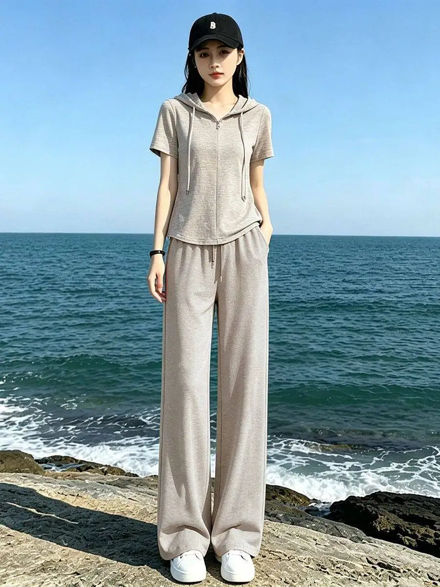 

Summer Sportswear Set Women's Short Sleeve Wide Leg Pants Two Piece Suite Slimming Fashionable Sweatshirt And Pants Ensemble