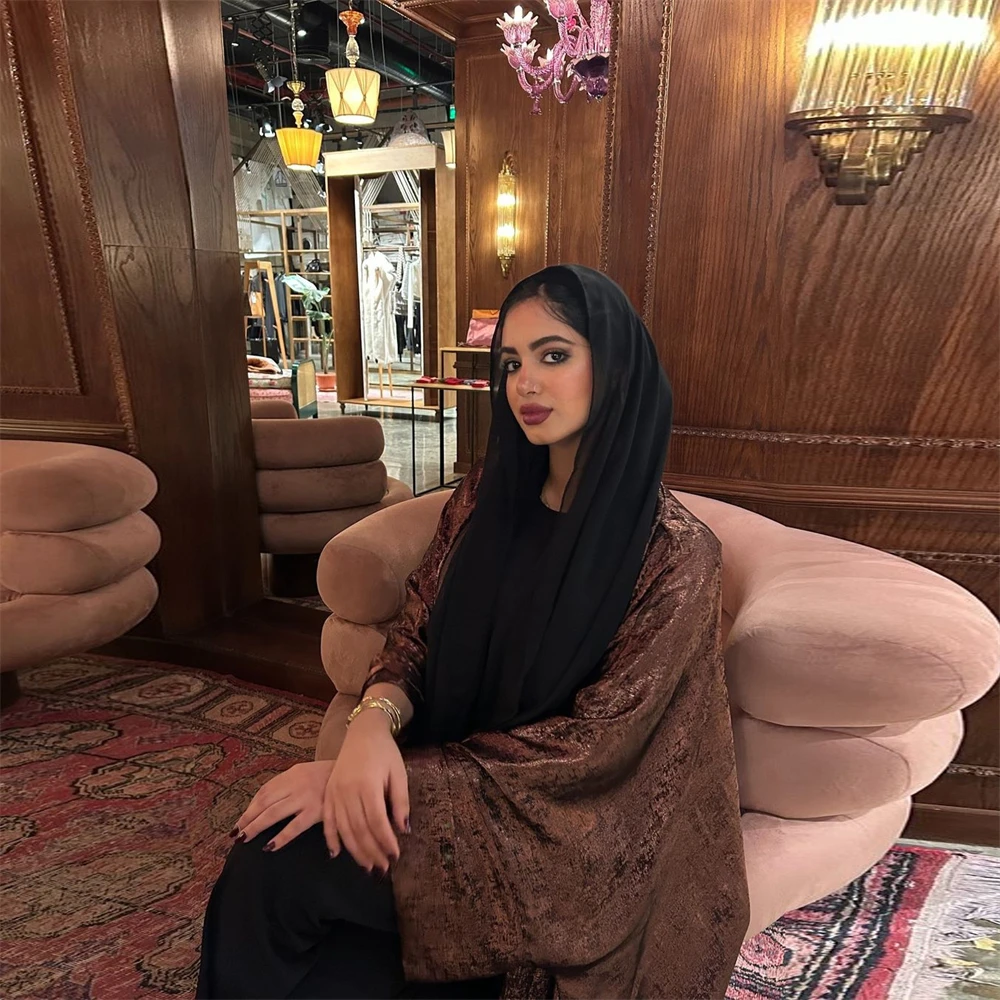 عباية نسائية مسلمة لامعة فضفاضة طويلة مفتوحة من الأمام مثل القماش مثالية للأزياء الإسلامية المتواضعة ملابس مناسبات الصلاة اليومية