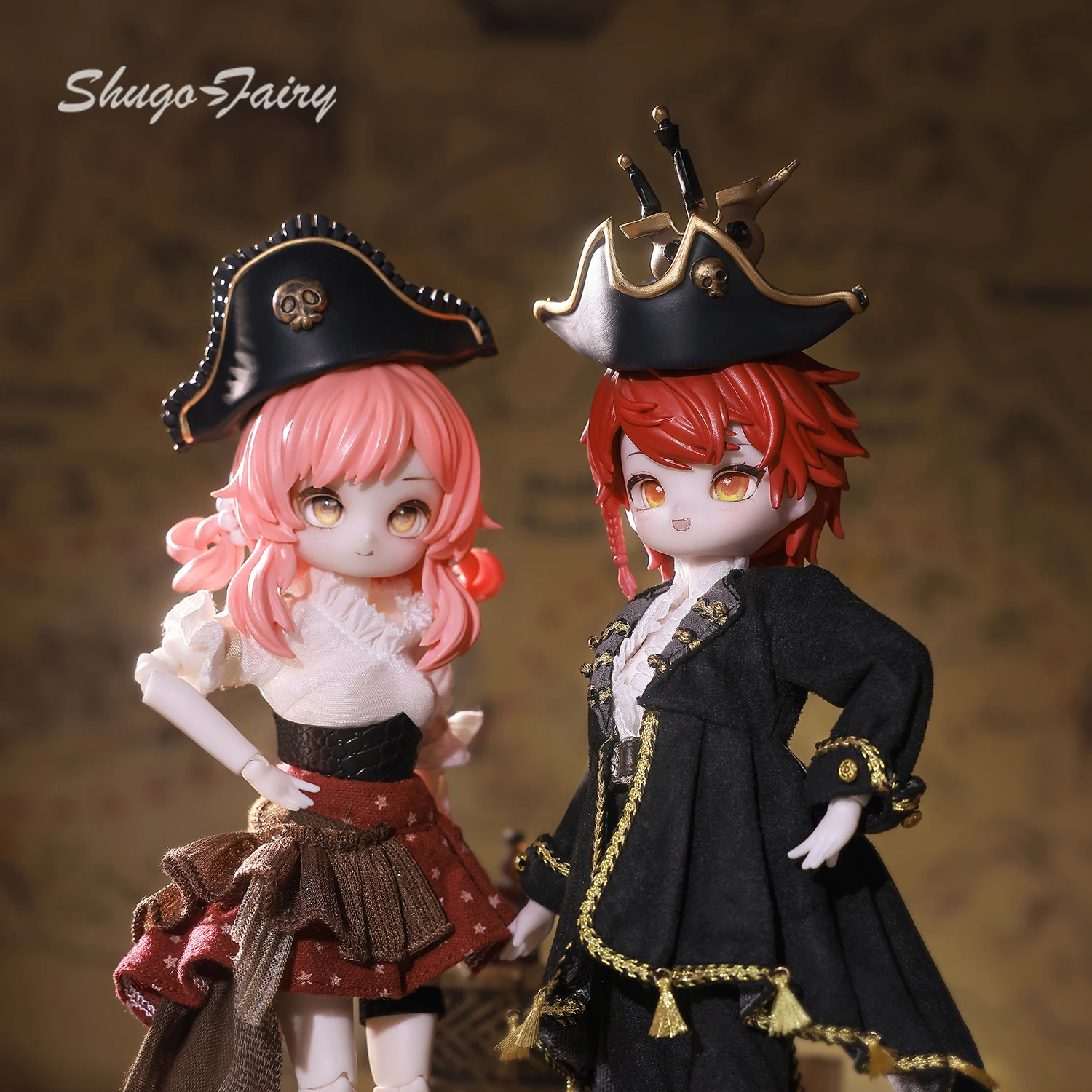 Figurki BJD w Blind Boxach 1/8 Falowane Włosy Pełny Zestaw Figurka Anime Kobieta Kapitan Ekspedycji Strój Pirata Peruka z Żywicy Wróżka Shuga