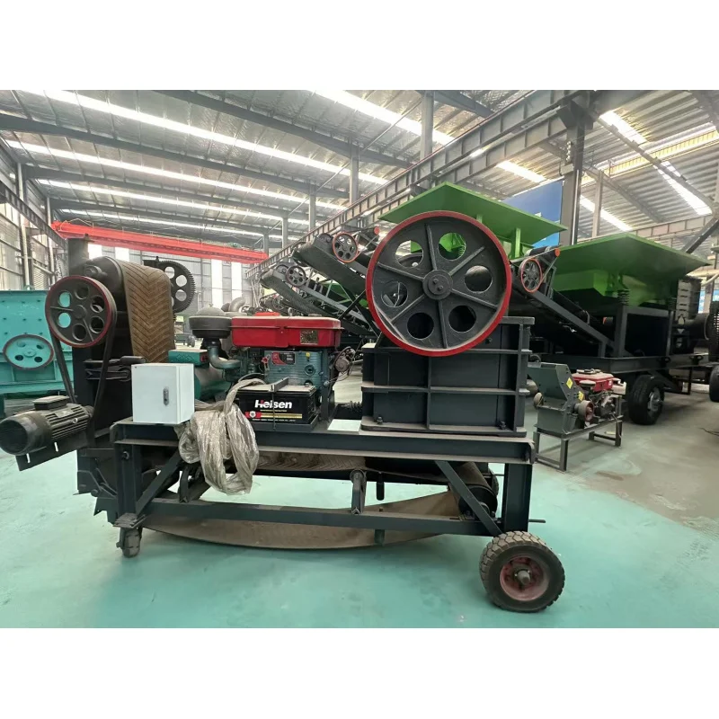 ماكينة كسارة حجر الفك المحمولة عالية الجودة محرك المحرك الزاحف نوع Max.40T/H تستخدم لنفايات البناء الخام