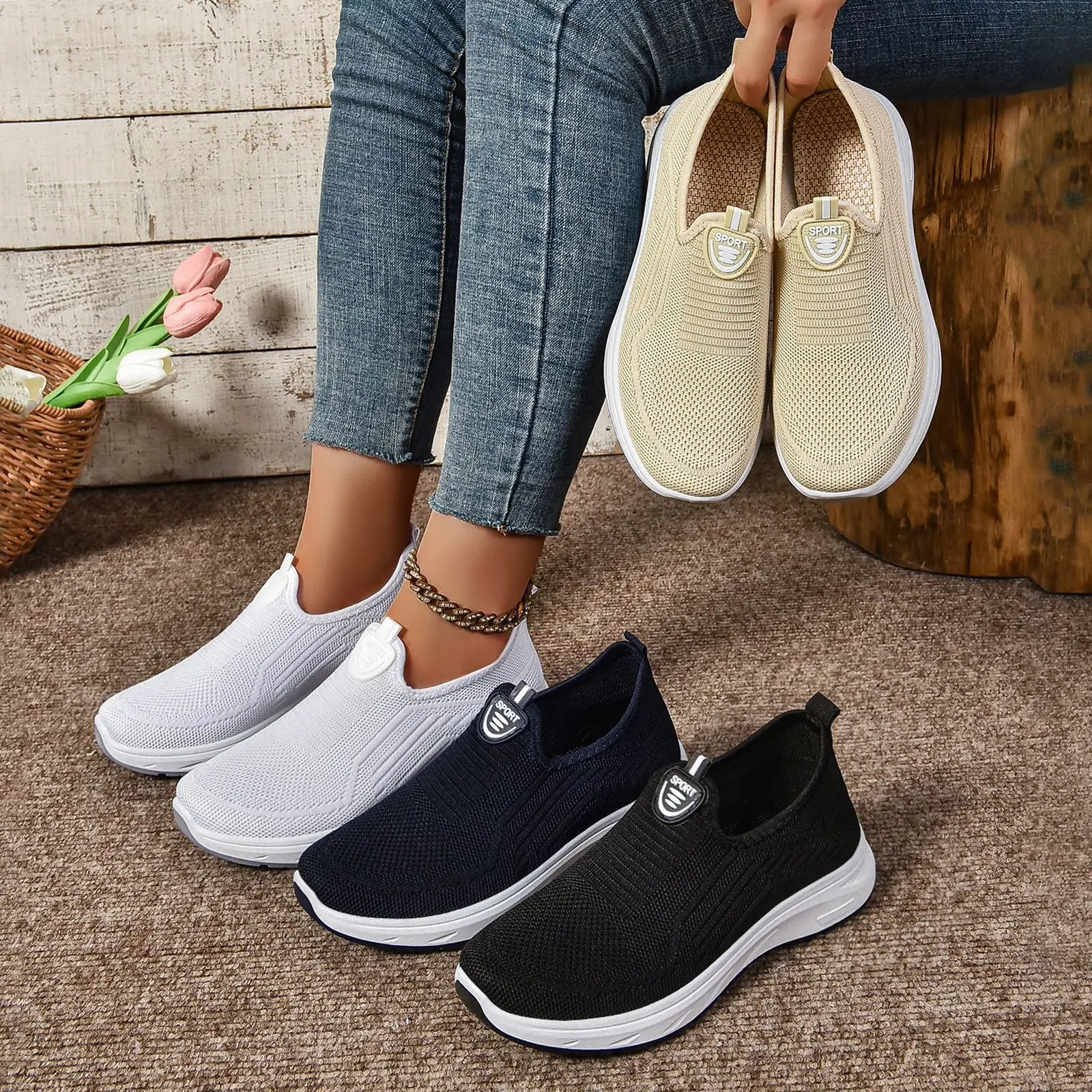 Women's new shoes are comfortable flying woven mother are comfortable single shoes with one pedal