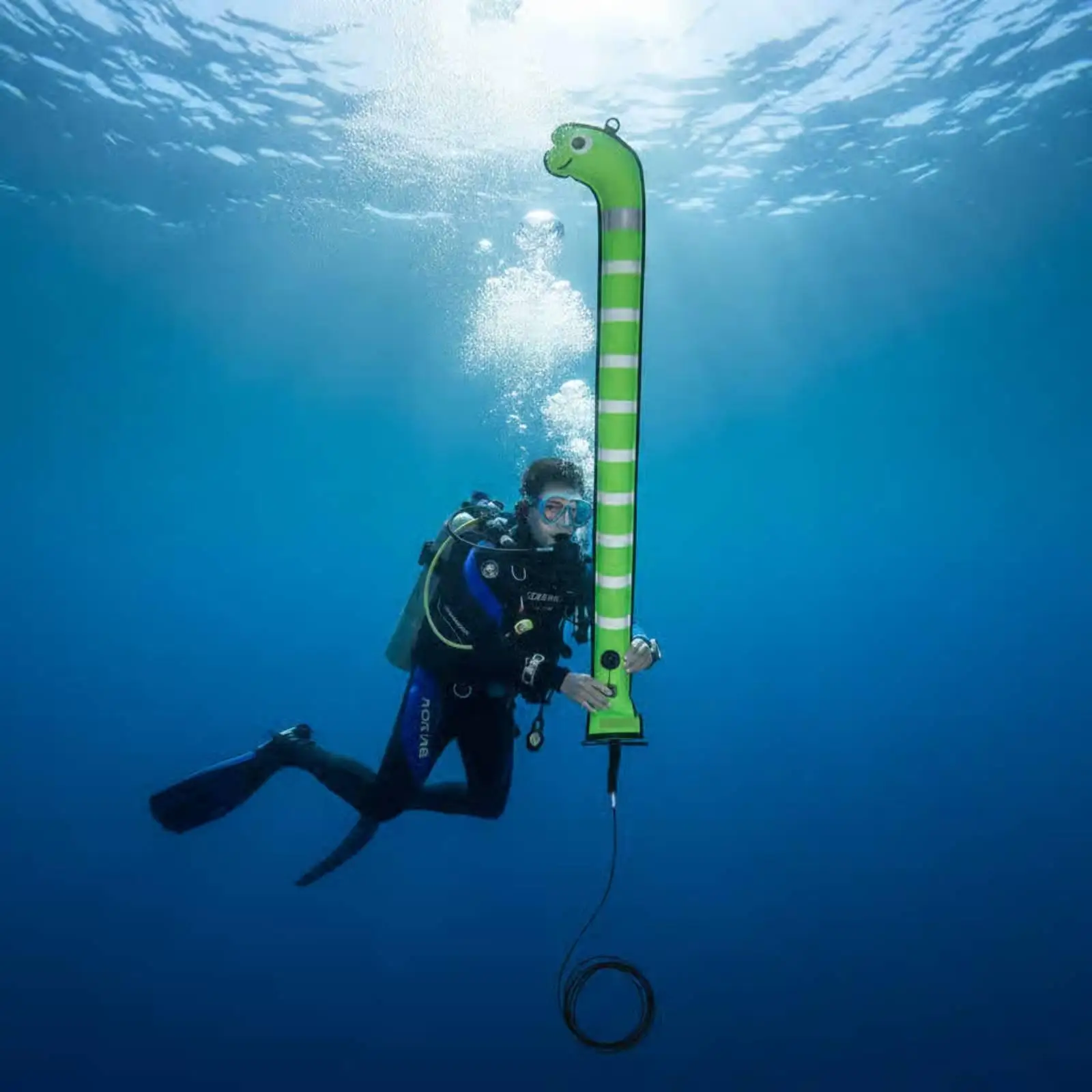 Nylon TPU Diving Buoy Inflatable Surface Marker for Scuba Snorkeling High Visibility Reflective Strip Compact Design