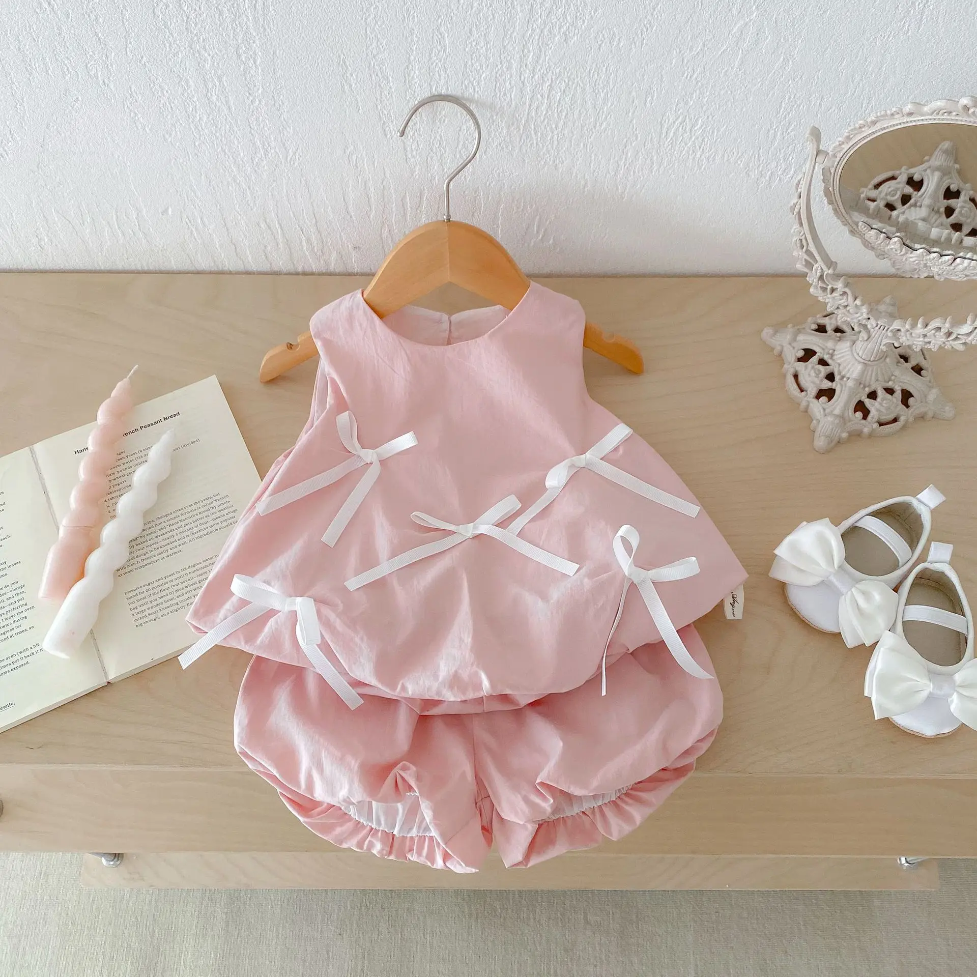 2psc Summer Newborn Infant Baby Girls Waistcoat + Shorts Cute Duck Doll Sweet Set Sleeveless Bow Kids Fashion Baby Clothing