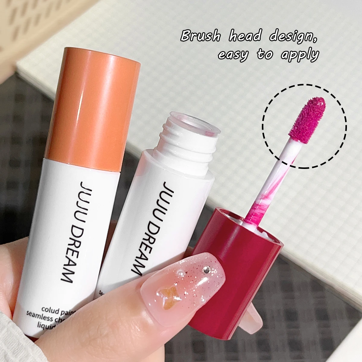 بودرة أحمر خدود سائلة، روج طبيعي، ملمع شفاه بيرليسسينت، متين، معزز للألوان، خفيف ومرطب، الكل في واحد #5