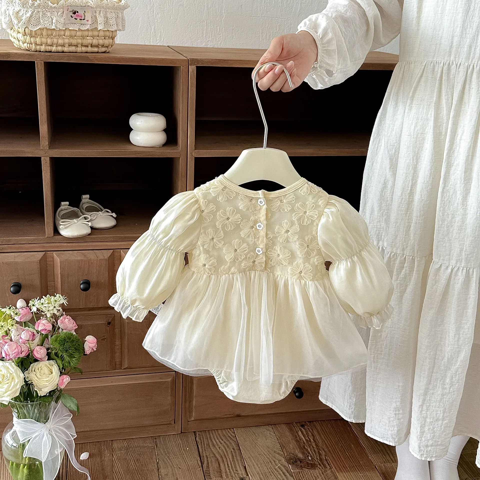 Baby Girls Clothes Autumn Baby Long Sleeve One-piece Bodysuit Princess Three-dimensional Flowers Romper Dress