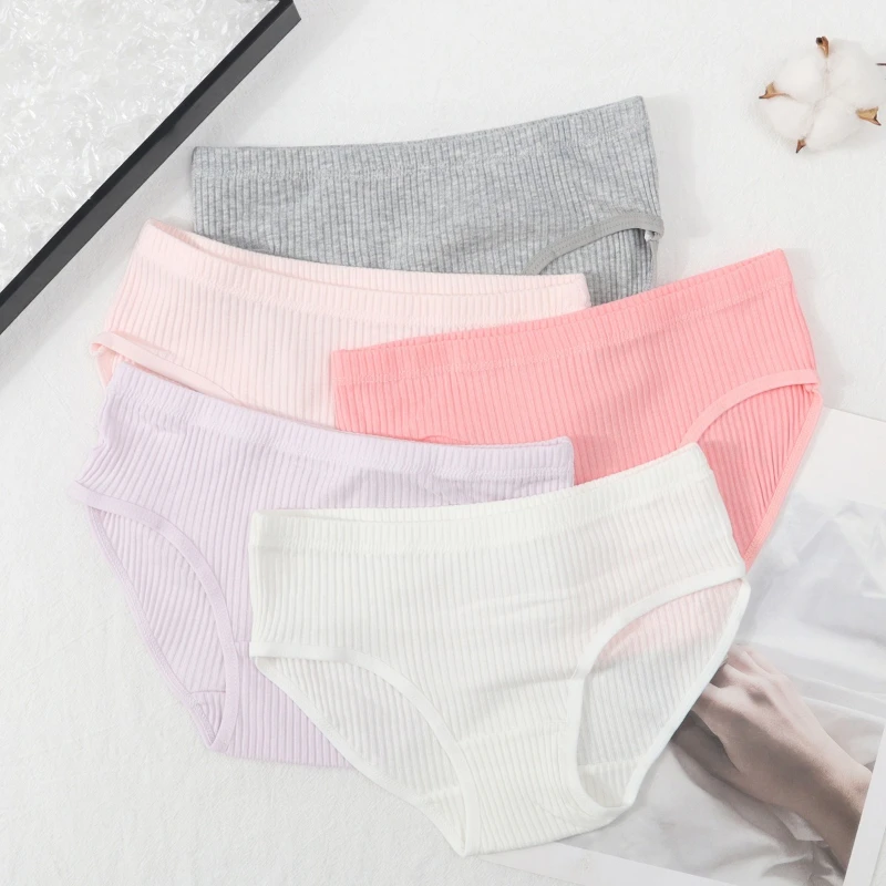 Weiche und atmungsaktive Mädchen-Unterhose aus Baumwolle, einfarbig, einfache Mädchen-Unterhose, bequeme Kinder-Dreiecksunterhose