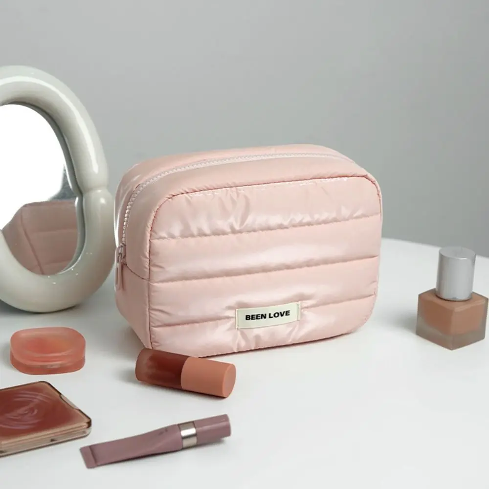 Fashion Down Puffy Makeup Bag Solid Color Large Capacity Travel Quilted Toiletry Bag Fluffy Zipper Skincare Storage Bag
