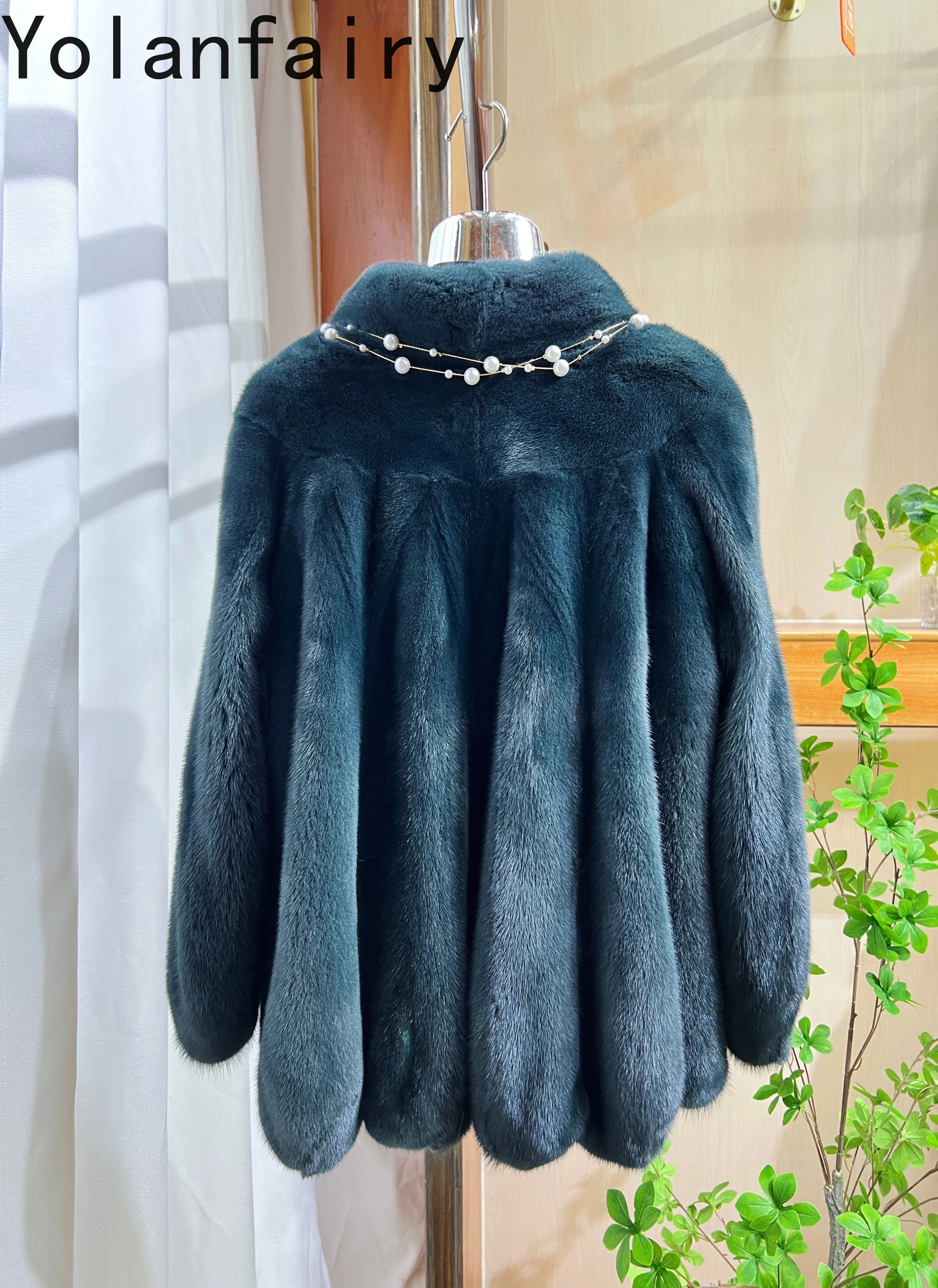 YOLANFAIRY معطف فرو المنك الطبيعي الكامل ملابس امرأة فاخرة 25 شتاء قصير سترة من الفرو الحقيقي معاطف فرو المنك الوقوف طوق Casaco