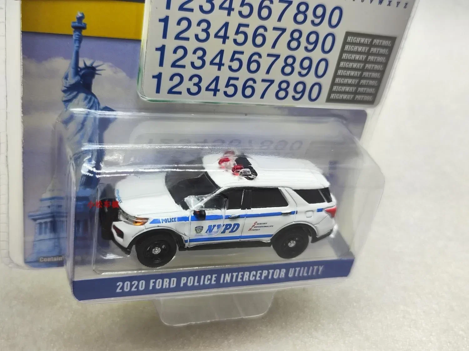 1:64 2020 Ford Police INTERCEPTOR UTILITY NYPD Alloy Car Model Collectible Toy Gift Souvenir Display Ornament