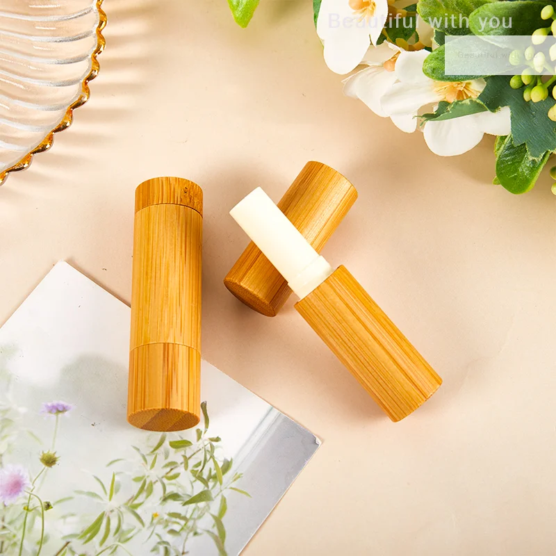 

1PC 4/5g Natural Bamboo DIY Lipstick Lip Tube Cosmetic Container Travel Bottle