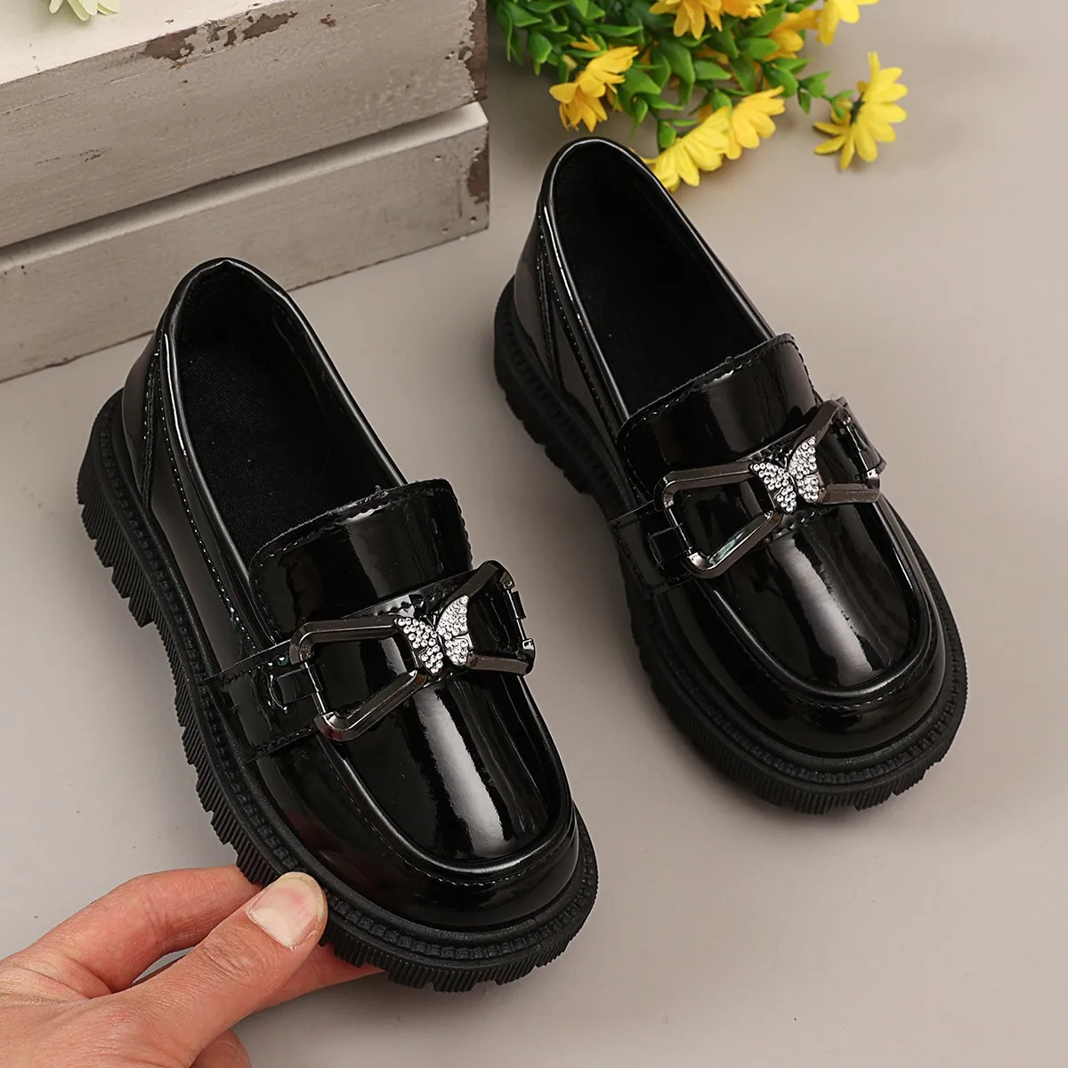 Children Leather Shoes Shiny Butterfly Kids Princess Shoes Round Toes Slip-on 2025  Autumn Girls Elegant Sweet Mary Jane Loafers