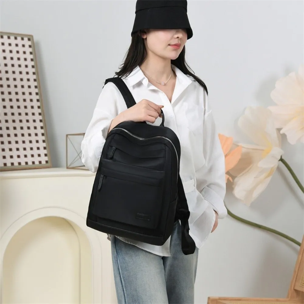 Zaino da donna di grande capacità Borsa a tracolla da viaggio multitasche trapuntata in nylon Borsa da scuola per studenti leggera resistente all'acqua